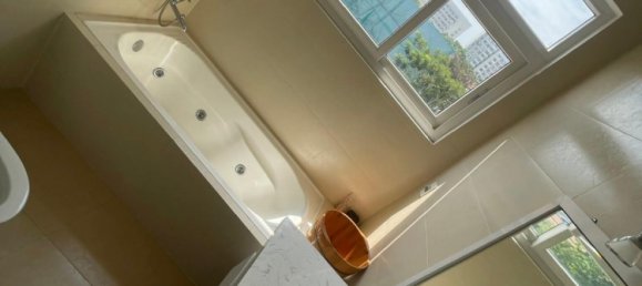 4 bedrooms Villa in District 7, Vietnam No. 10363 3