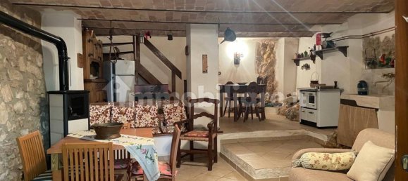 2 Schlafzimmer Haus in Ovindoli, Italy, Nr. 27770 25