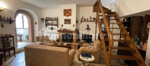 2 Schlafzimmer Haus in Ovindoli, Italy, Nr. 27770 2