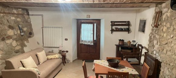 2 Schlafzimmer Haus in Ovindoli, Italy, Nr. 27770 19