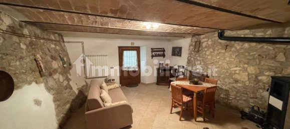 2 Schlafzimmer Haus in Ovindoli, Italy, Nr. 27770 22