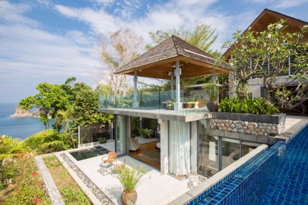 4 bedrooms Villa in Kamala, Thailand No. 12476