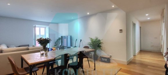 3 bedrooms Duplex in Lisbon, Portugal No. 275383 2