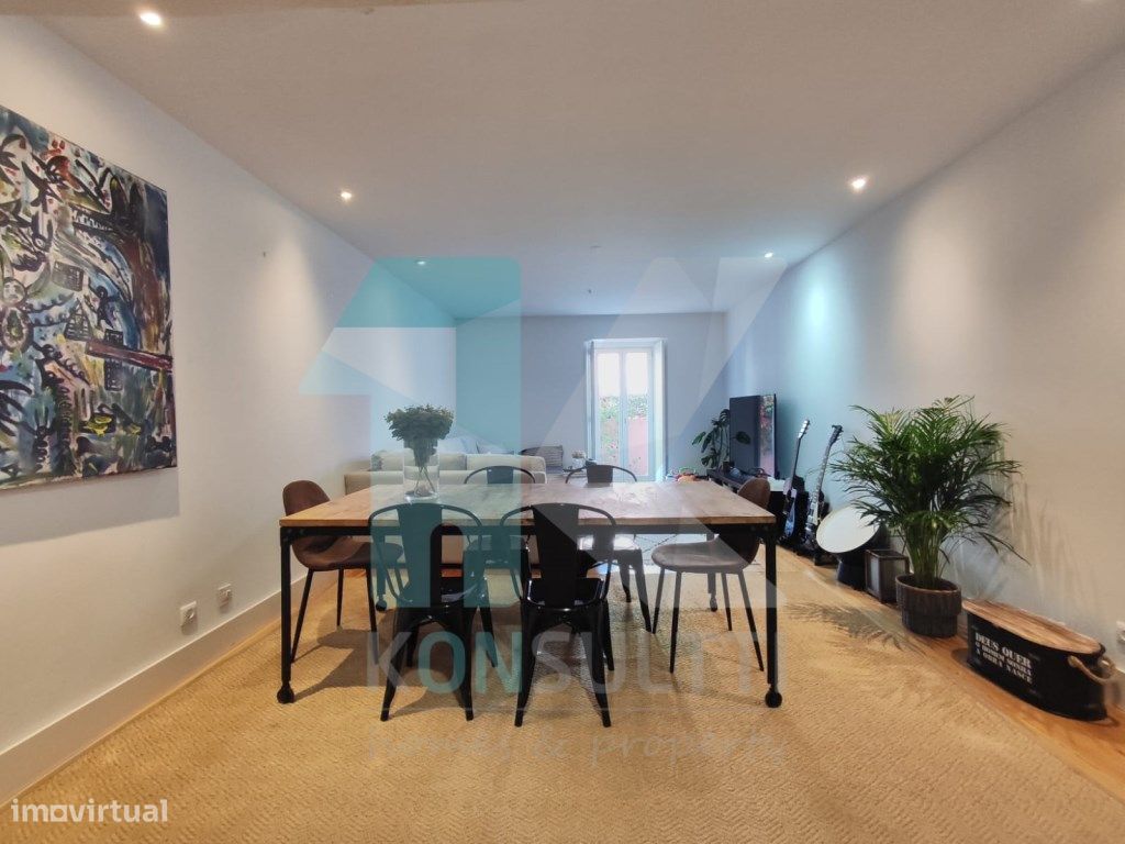 3 bedrooms Duplex in Lisbon, Portugal No. 275383