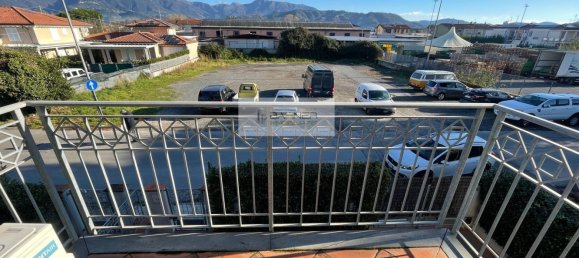 7 rooms Villa in Camaiore, Italy No. 193415 34
