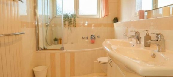 3 bedrooms Townhouse in Goppingen, Germany No. 266421 6