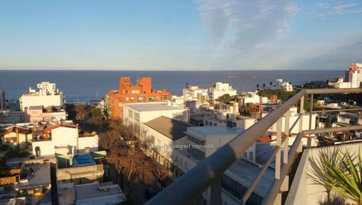 Apartamento T3 em Montevideo, Uruguay N.º 11471