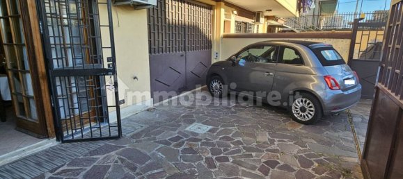 4 chambres Villa à Guidonia Montecelio, Italy No. 195315 34