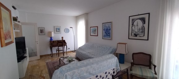 3غرفة شقة في Sanremo, Italy رقم 90388 25