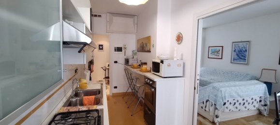 3غرفة شقة في Sanremo, Italy رقم 90388 32