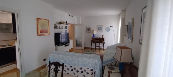 3غرفة شقة في Sanremo, Italy رقم 90388 26