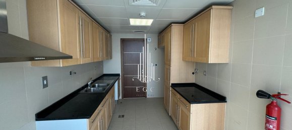 Квартира с 5 спальнями в Corniche Road, ОАЭ № 39242 6