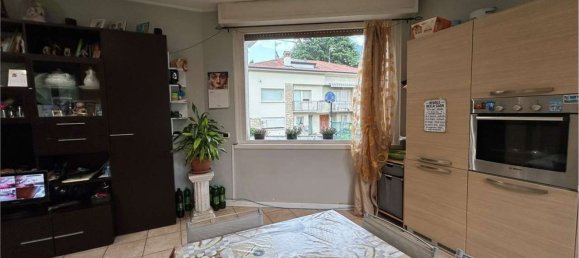 Квартира с 3 комнатами в Спиноне аль Лаго, Италия № 266002 11