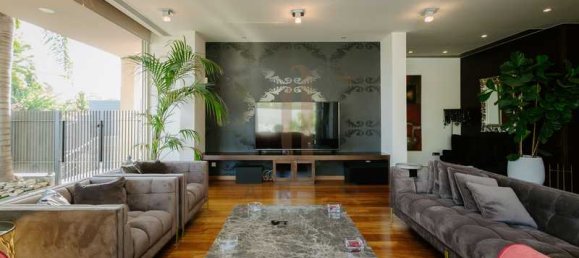 5 Schlafzimmer Villa in Agios Athanasios, Cyprus, Nr. 20990 2