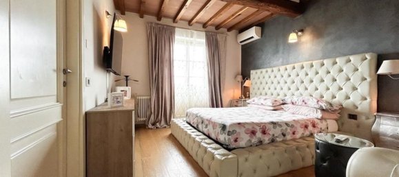 Villa de 10 dormitorios en Camaiore, Italy No. 317195 19