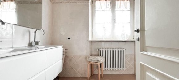 Villa de 10 dormitorios en Camaiore, Italy No. 317195 35