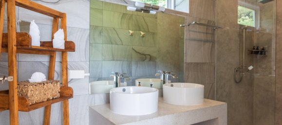 5 bedrooms Cafe / restaurant in Ko Samui, Thailand No. 7764 7