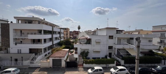 5 bedrooms Apartment in Latina, Italy No. 310782 18