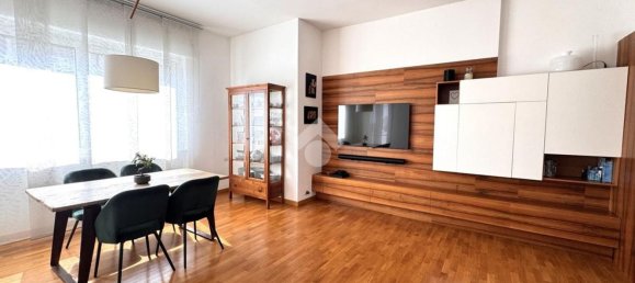 5 bedrooms Apartment in Latina, Italy No. 310782 4