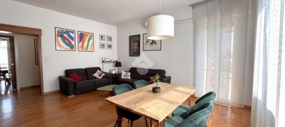 5 bedrooms Apartment in Latina, Italy No. 310782 3