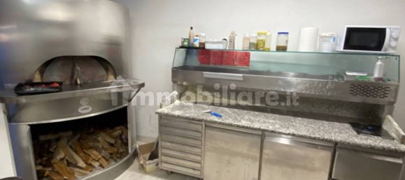 1-Zimmer Gewerbliche Immobilie in Oggiono, Italy, Nr. 253464 8