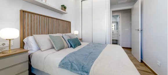 Apartamento de 2 dormitorios en Claudia II, Los Arenales Del Sol, Spain No. 15569 5