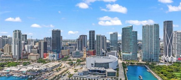1 bedroom Commercial property for sale in Miami, Miami-Dade, Florida, USA № 615139 3