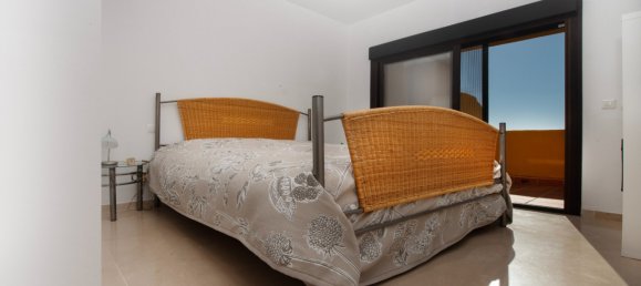 Penthouse T3 em Estepona, Spain N.º 4766 16