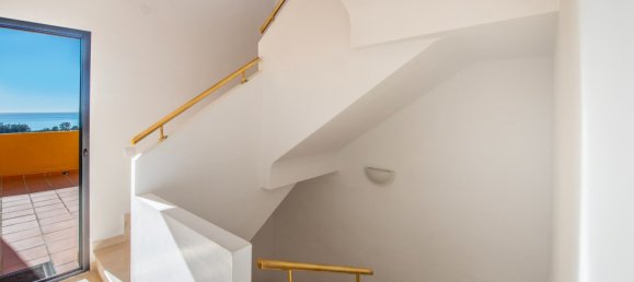 Penthouse T3 em Estepona, Spain N.º 4766 20