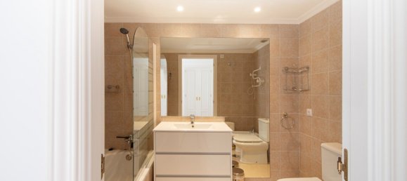 Penthouse T3 em Estepona, Spain N.º 4766 18