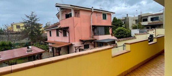 Casa de 3 divisões em Pomezia, Italy N.º 212412 13