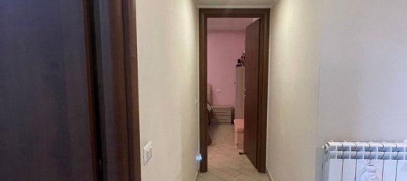 Casa de 3 divisões em Pomezia, Italy N.º 212412 26