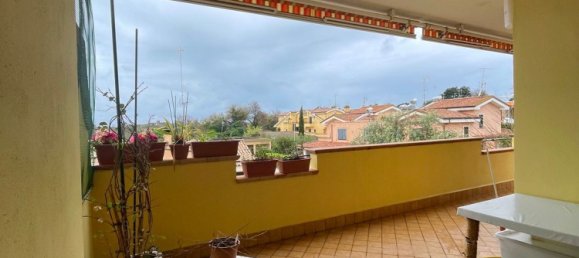 Casa de 3 divisões em Pomezia, Italy N.º 212412 22