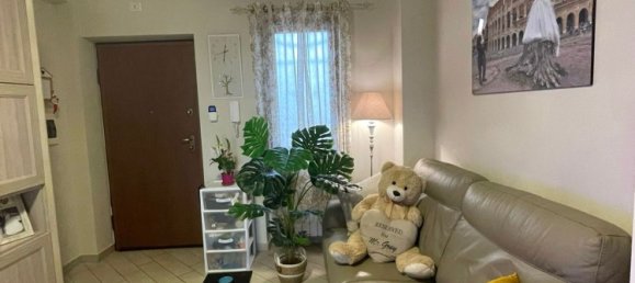 Casa de 3 divisões em Pomezia, Italy N.º 212412 8