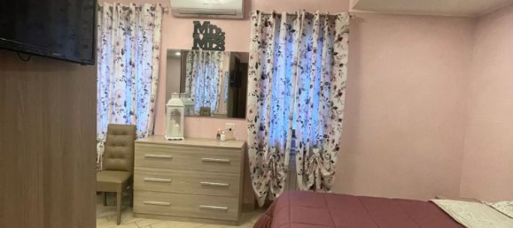 Casa de 3 divisões em Pomezia, Italy N.º 212412 46