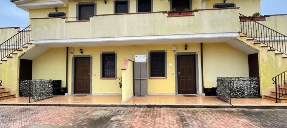 Casa de 3 divisões em Pomezia, Italy N.º 212412 24