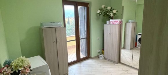 Casa de 3 divisões em Pomezia, Italy N.º 212412 38