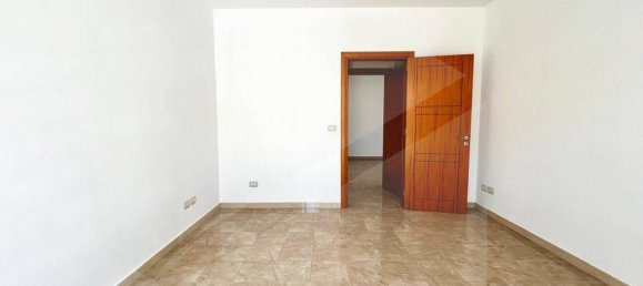 Квартира с 3 комнатами в Битритто, Италия № 34264 19