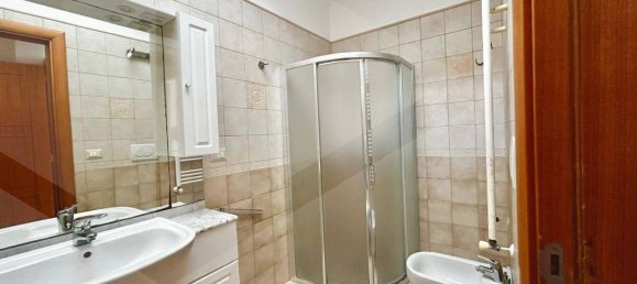 Квартира с 3 комнатами в Битритто, Италия № 34264 15