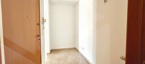 Квартира с 3 комнатами в Битритто, Италия № 34264 10