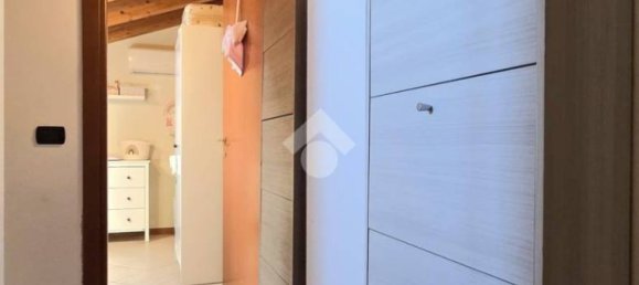 2 bedrooms Duplex in Castel d'Azzano, Italy No. 370365 17