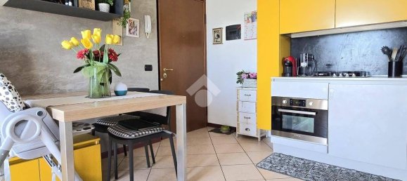 2 bedrooms Duplex in Castel d'Azzano, Italy No. 370365 8