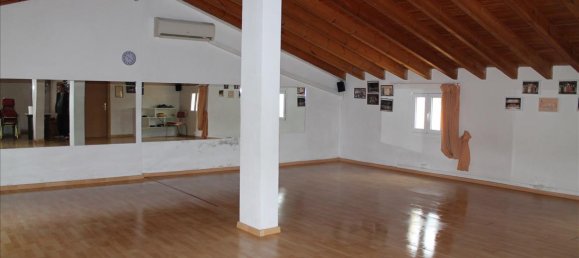 624m² Property in Corfu, Greece No. 7945 2