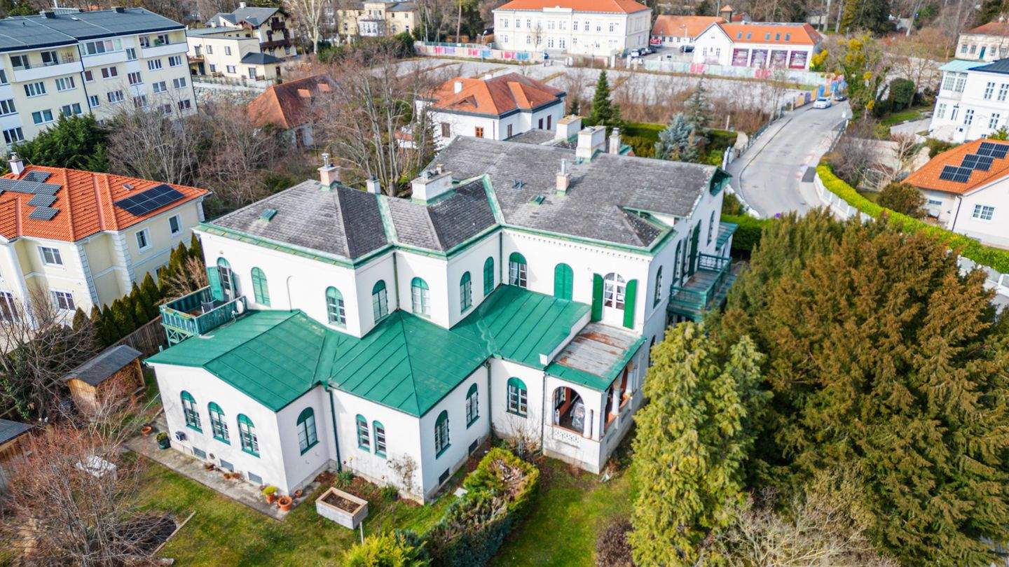 5-salle Appartement à Baden, Austria No. 27418