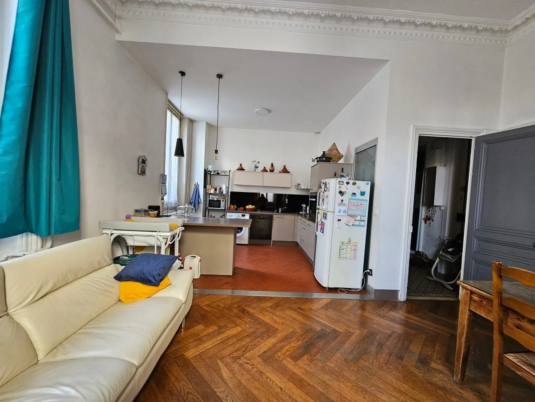 2 Schlafzimmer Wohnung in Saint-Etienne, France, Nr. 348270