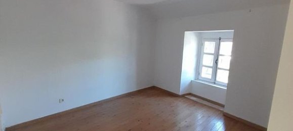 3 bedrooms Villa in Mayenne, France No. 342010 5