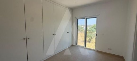 4 غرف نوم فيلا في Quarteira, Portugal رقم 190179 26