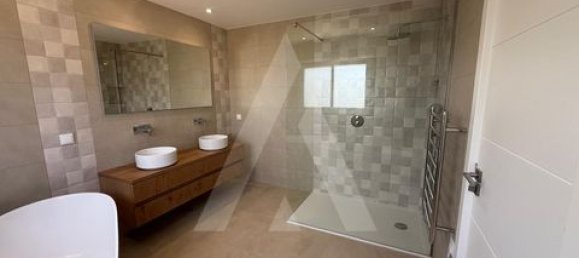 4 غرف نوم فيلا في Quarteira, Portugal رقم 190179 17