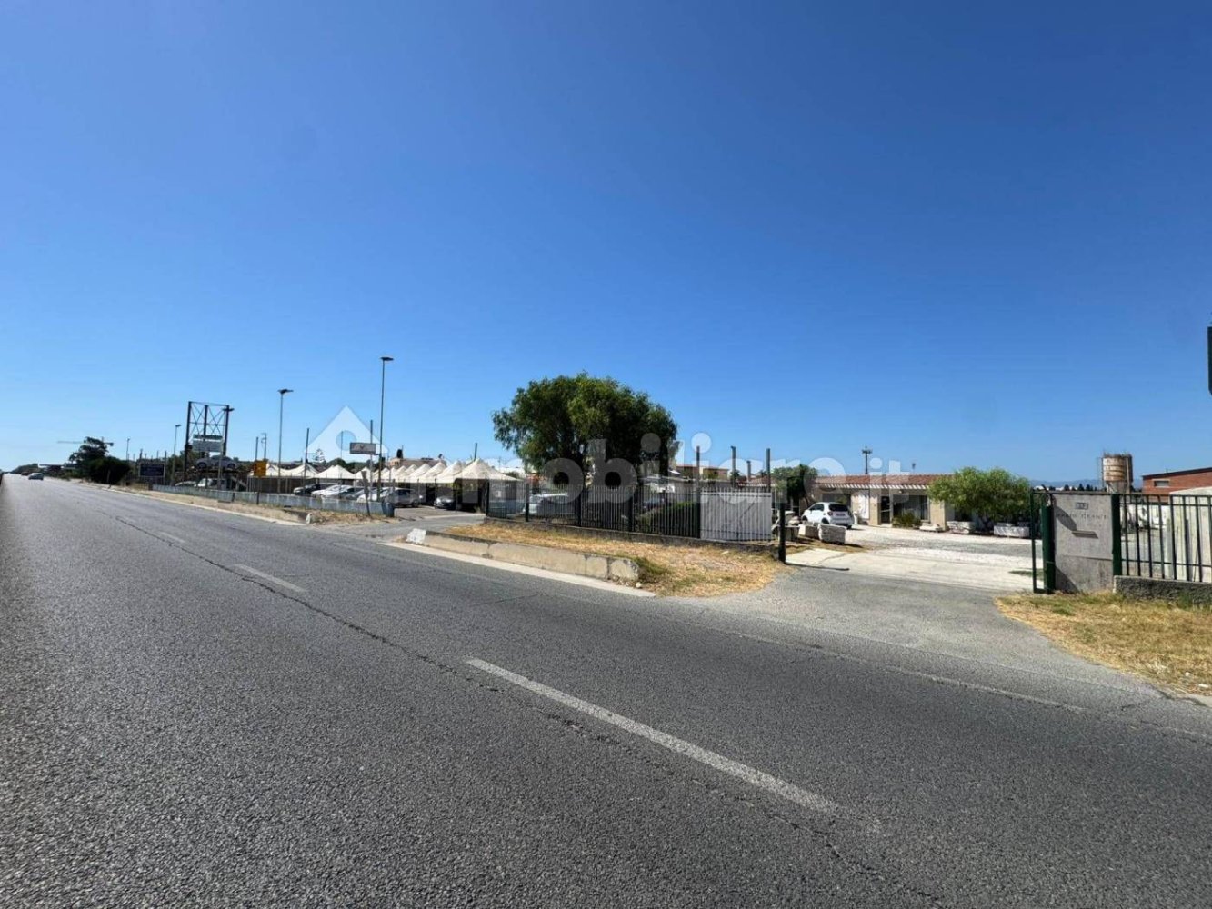 Склад 800м² в Куарту Сант'Элена, Италия № 298067