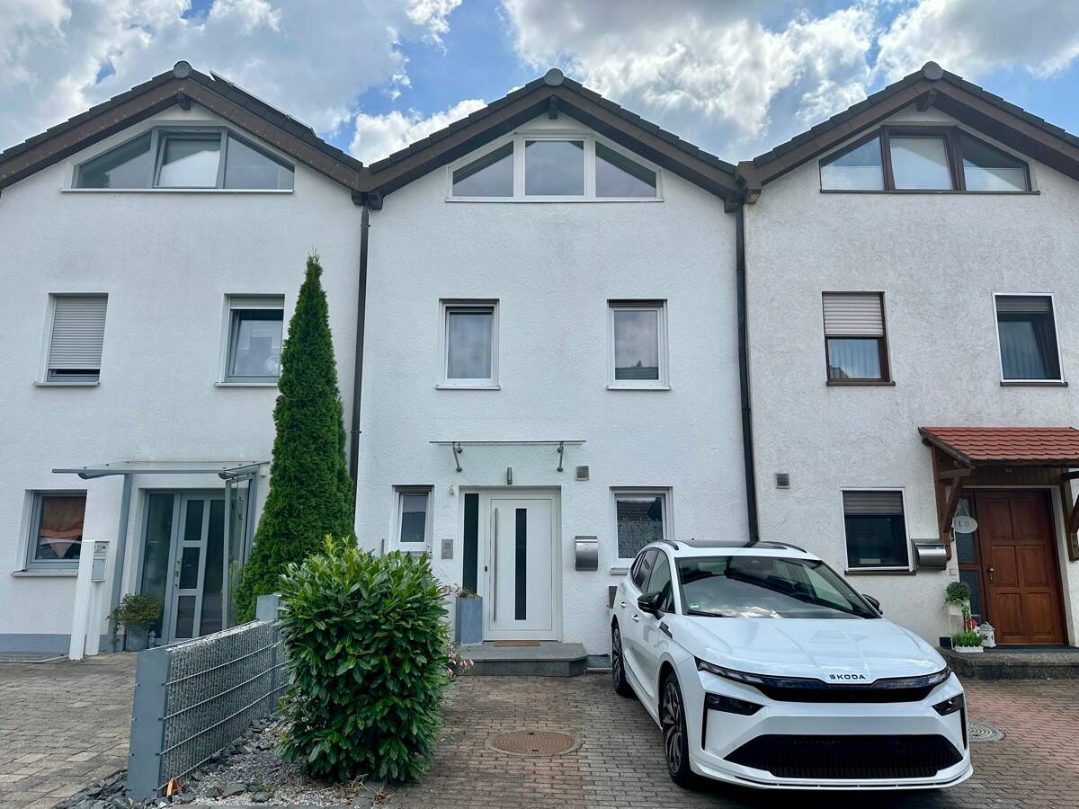 Adosado de 6 habitaciónes en Heilbronn, Germany No. 261849